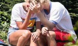 比伯海莉爆料视频,揭秘明星夫妻的甜蜜瞬间